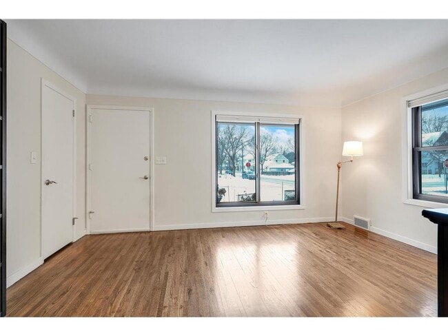 Photo - 5101 Zenith Ave S