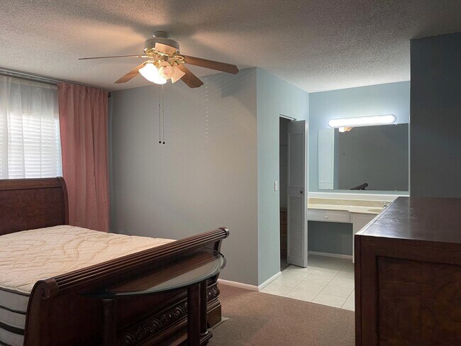 Photo - 155 Lake Carol Dr Unidad 155