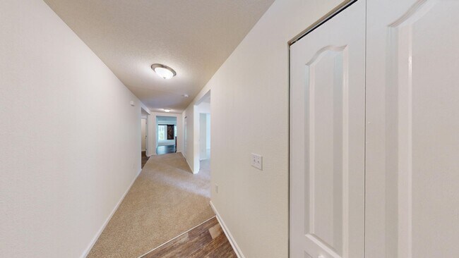 Photo - 4/2 Big Family Home In Adams Lake Availabl...