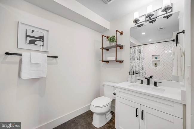 Photo - 1510 N Capitol St NW Unidad 101