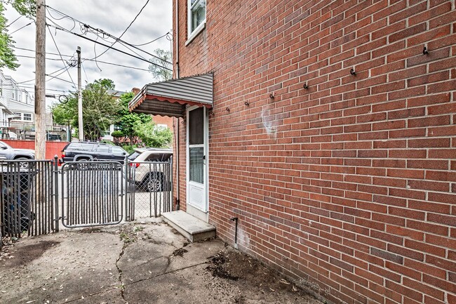 Photo - 3 bedroom, 1 bath townhome in Hedgeville