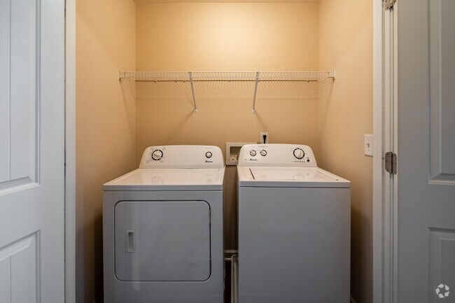 2BR, 2.5BA - 1,204SF - In-Unit Laundry