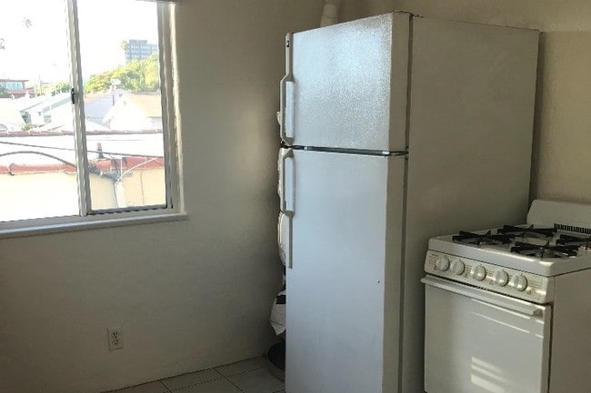 Photo - 3120 Broadway Unit 3120B