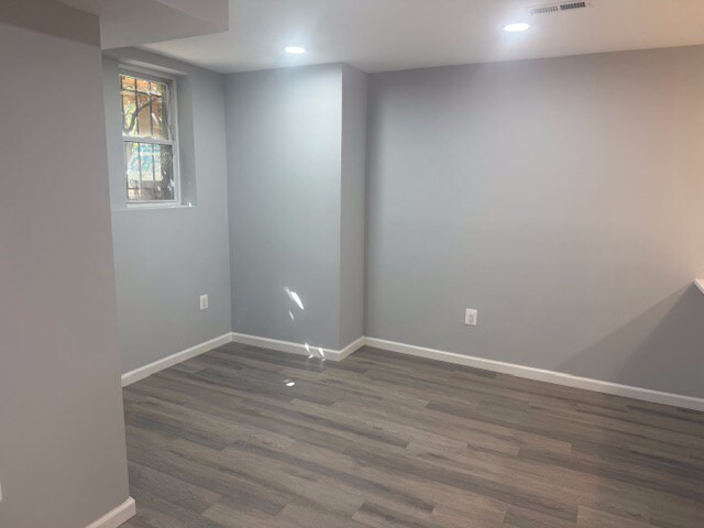 Photo - 2233 1st St NW