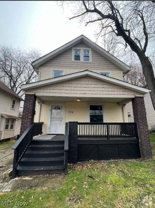 Building Photo - 776 Bellevue Ave Rental