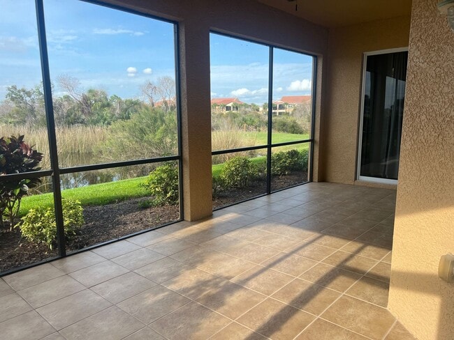 Building Photo - Annual Rental - 3BR/2BA Condo in Venetian Golf & River Club