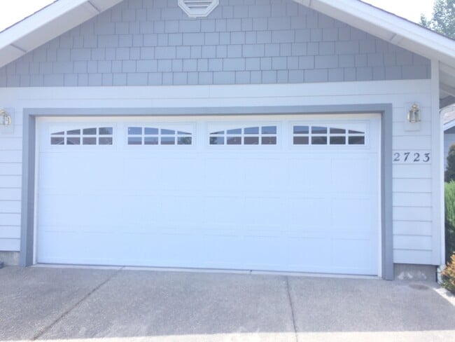 Photo - Nice home in newer neighborhood