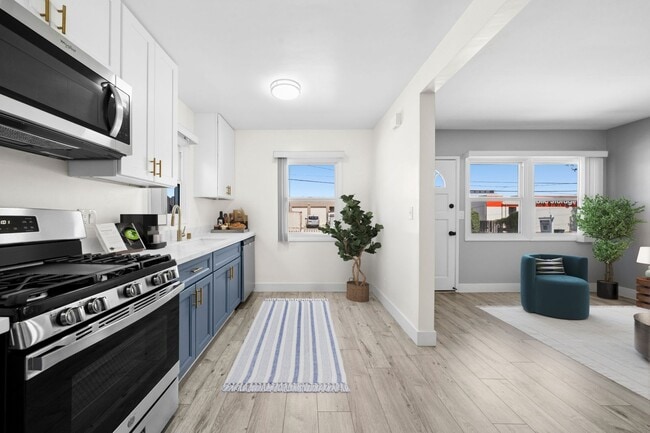 Photo - MYCORN &amp; HORVATH Unidad 1612