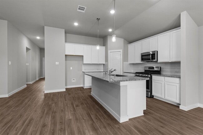 Photo - 3003 Middleton Dr