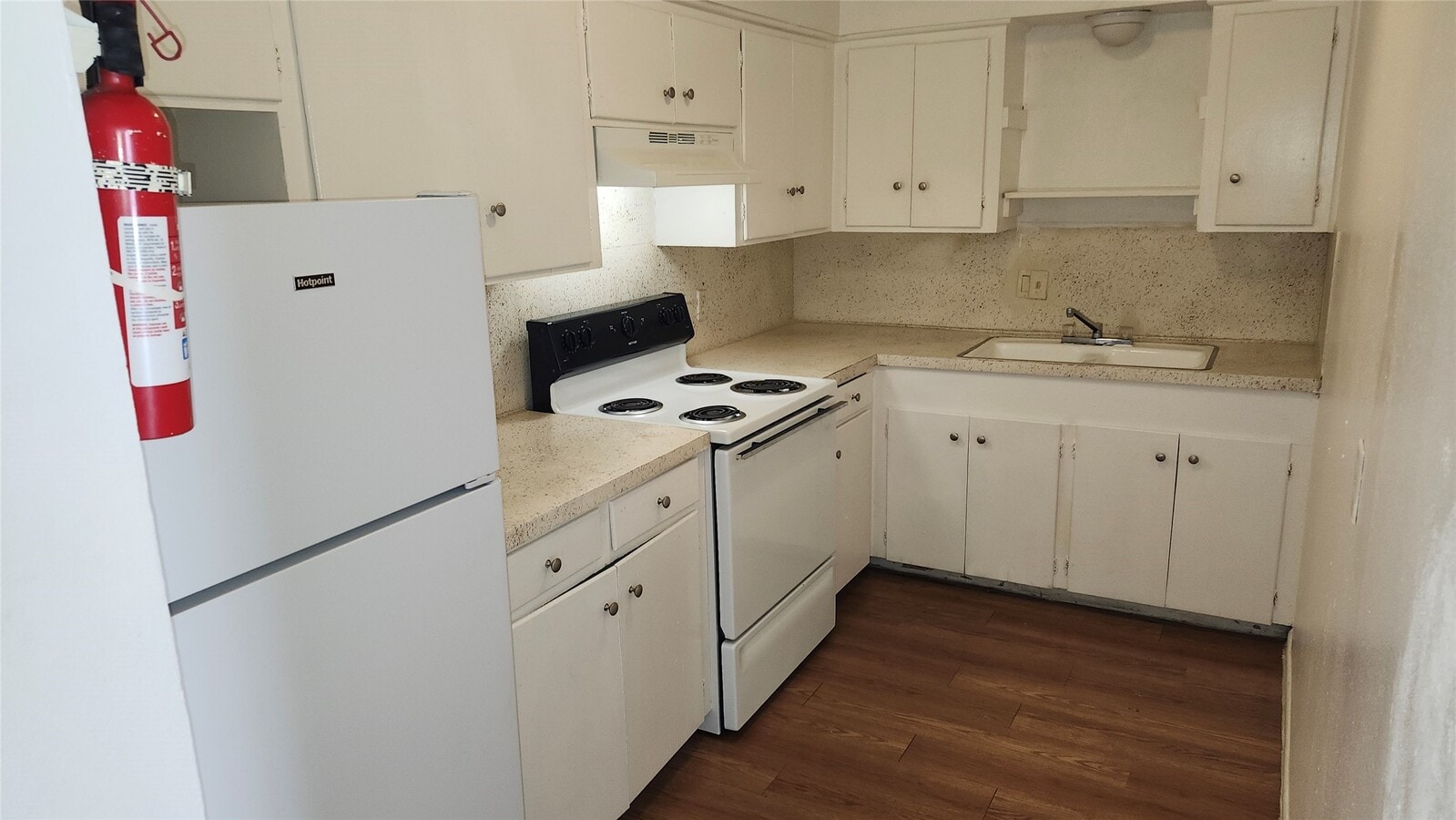 Photo - 105 Avondale St Unit 16