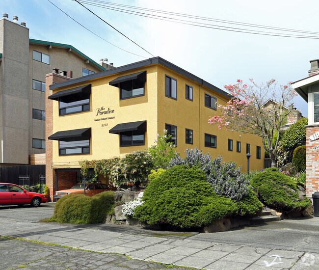 Photo - Paradise Apartments