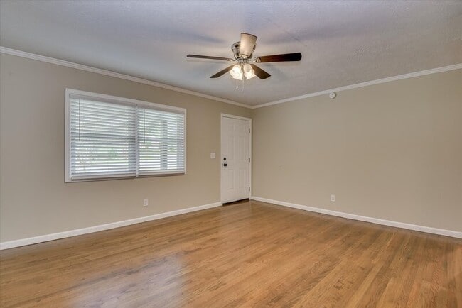 Photo - 3602 Kentwood Dr