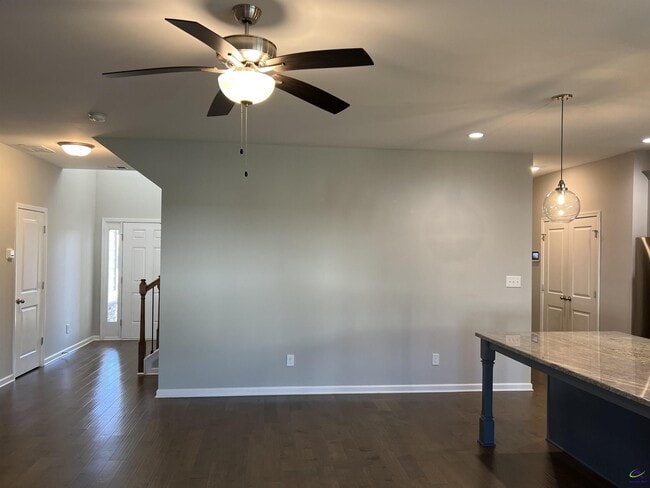 401 Tivoli Wy