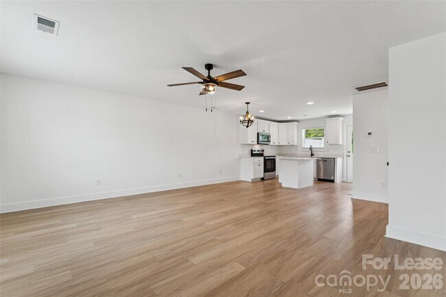 Photo - 816 Fairview St