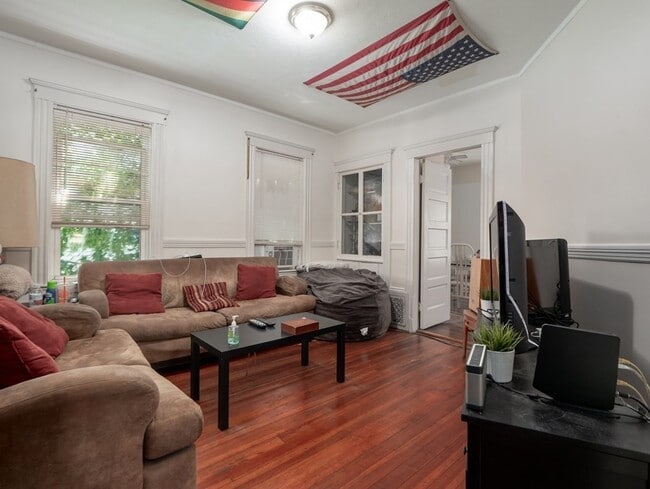 Photo - 47 St Margaret St