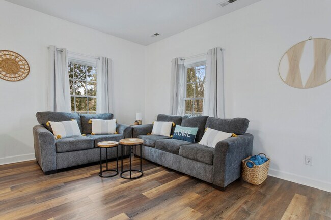 Photo - 343 Henderson Ave Unidad SI ID1473617P