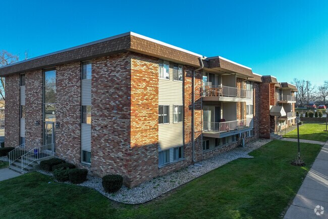 Photo - Kensington Place Condominiums