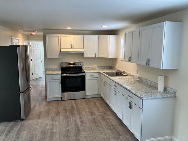 Photo - 6 Willowbrook Dr