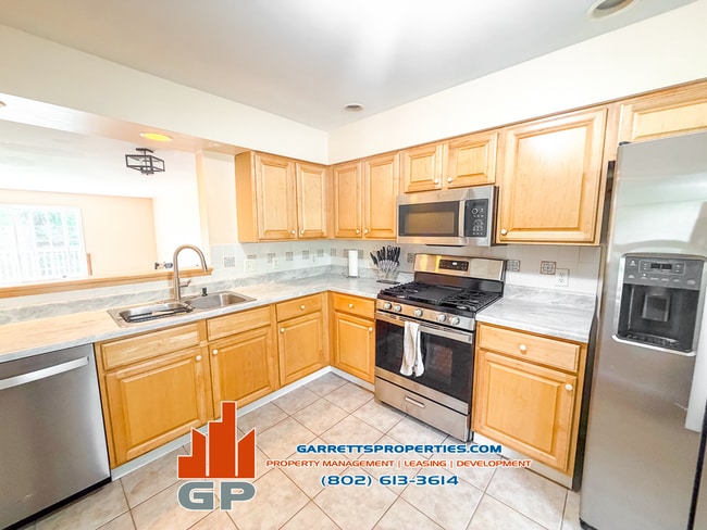 14 Giles Dr