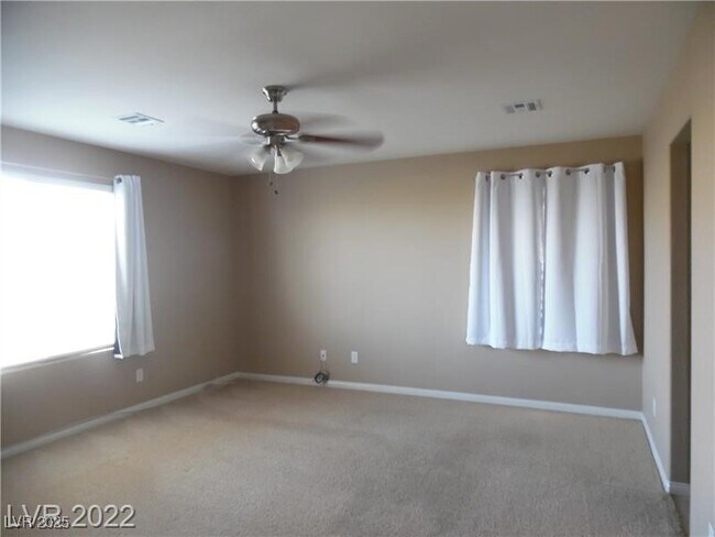 Building Photo - 10357 Pima Crossing Ave Rental
