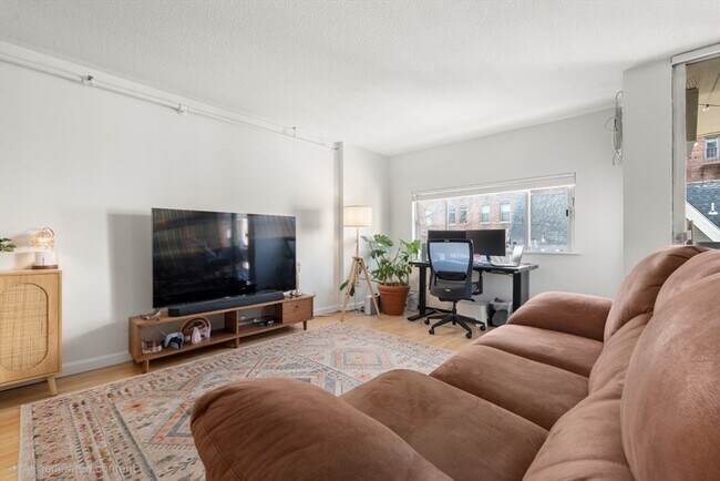 Photo - 872 Massachusetts Ave Unit 303