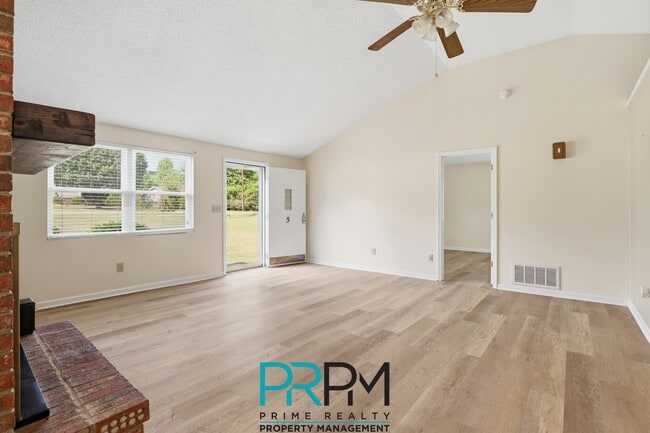 Photo - 5 Parkstone Ct