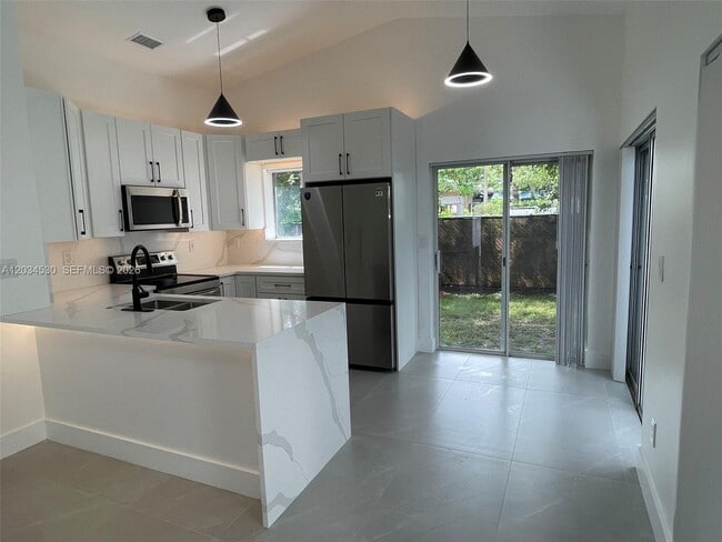 Photo - 3325 NW 79th Way