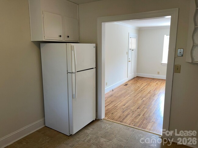 Photo - 1308 S Kings Dr
