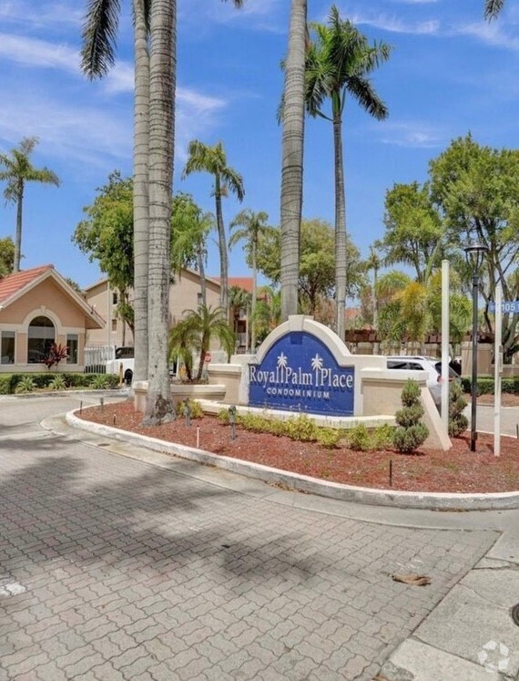 GATED ENTRY - 10421 SW 157th Pl Unit 305 Rental