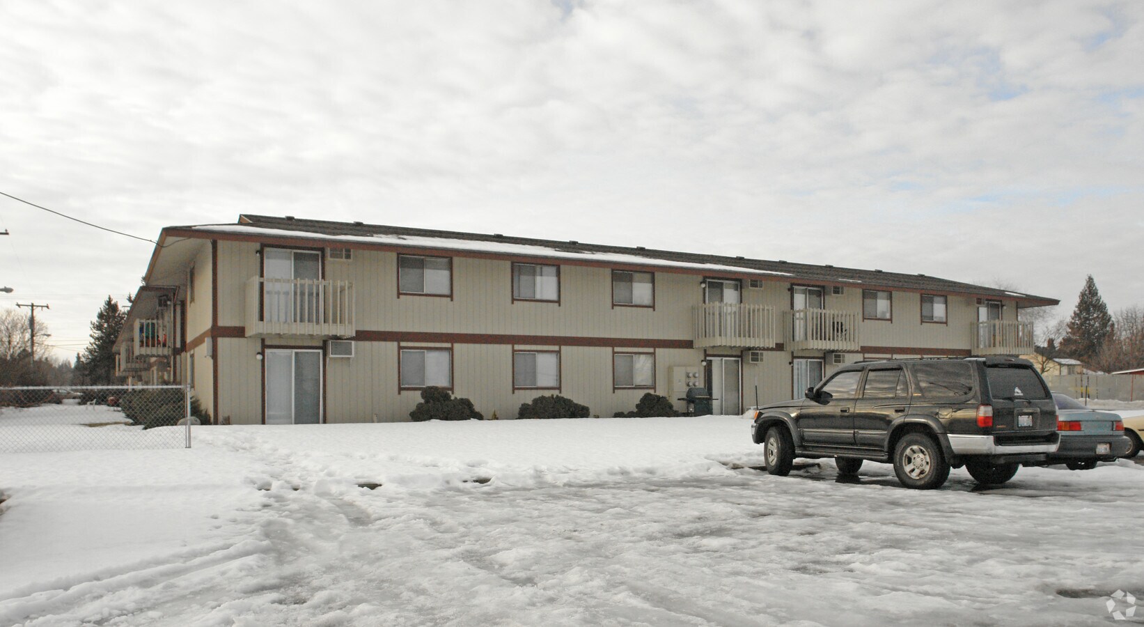 Keystone Apartments - Keystone Apartments