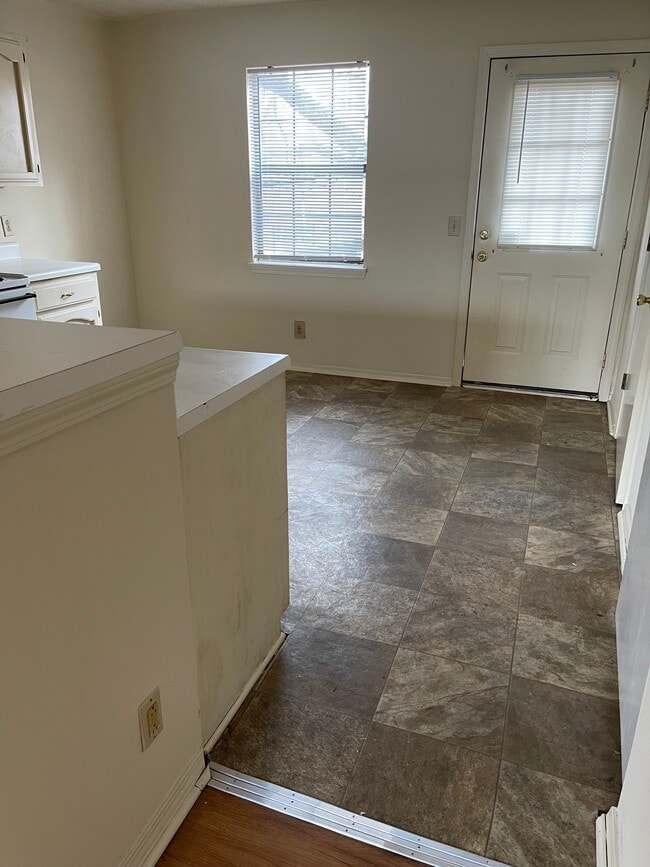 Photo - 1830 Stargazer Dr Unidad B