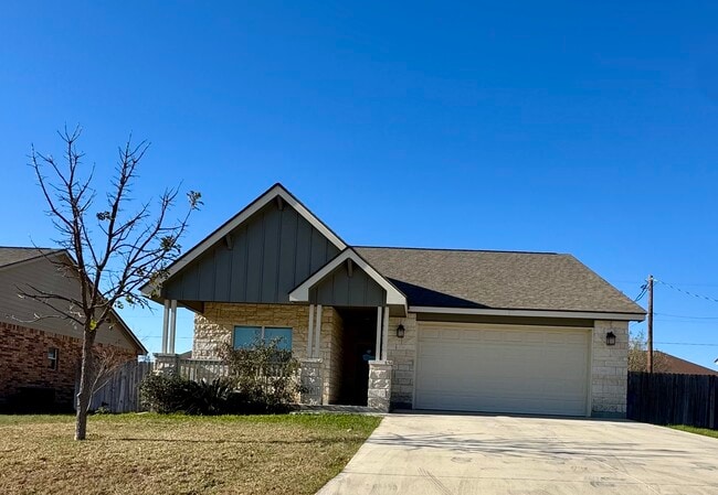 Photo - 124 Parkcrest