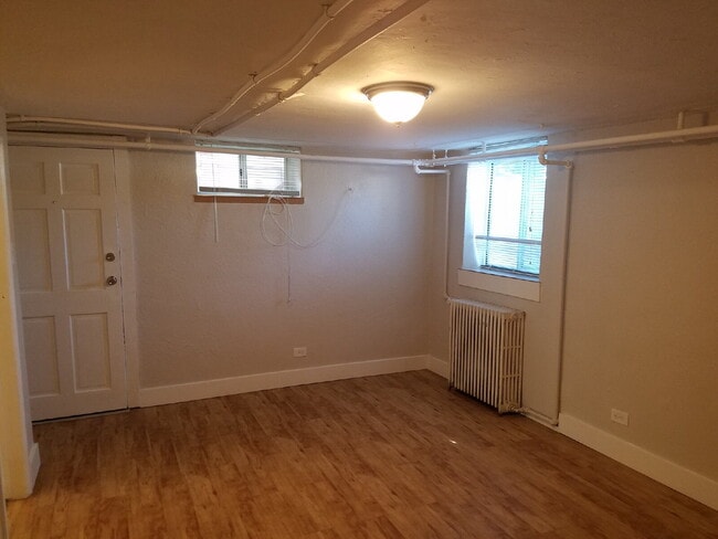 Photo - 1 Bed 1 Bath Mayfair Apartment With Garage in Denver! Available Now!