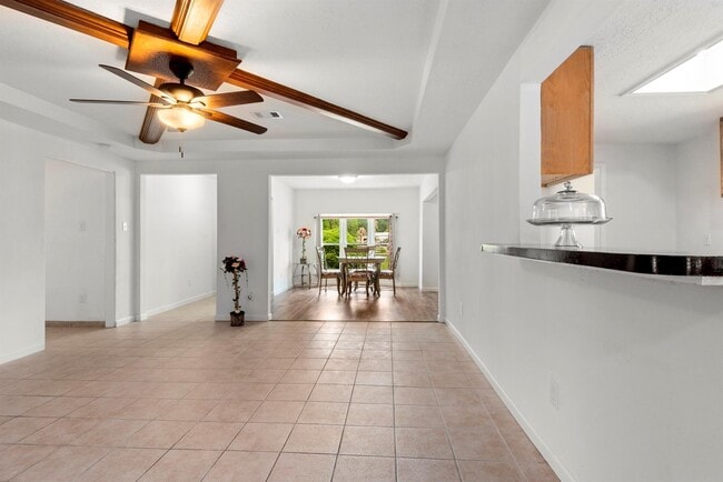 318 County Rd 296D