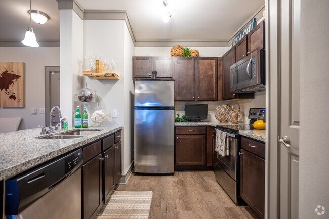 2BR,2BA_B1_1,103 SqFt