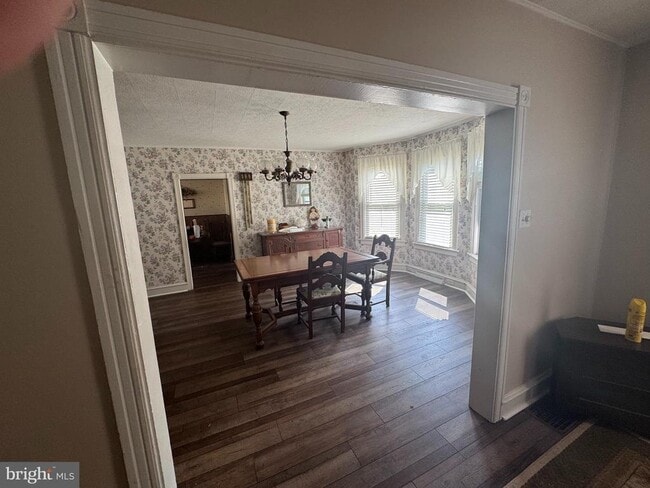 Photo - 30 12th Ave