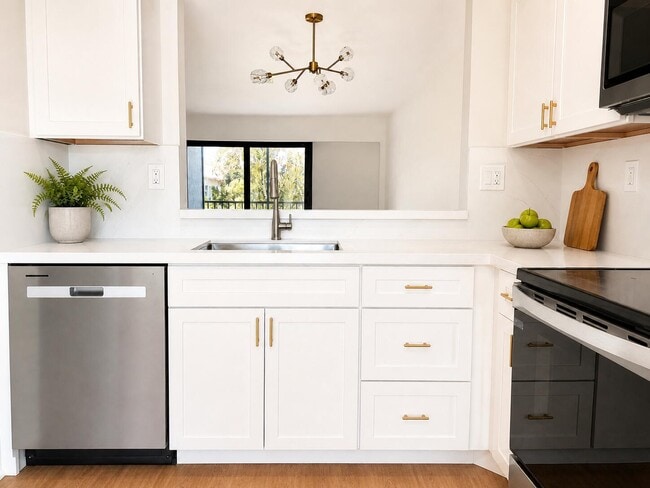 Photo - 3275 Frederick Blvd Unit 17u