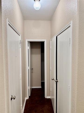 Photo - 2320 Aldergate Dr