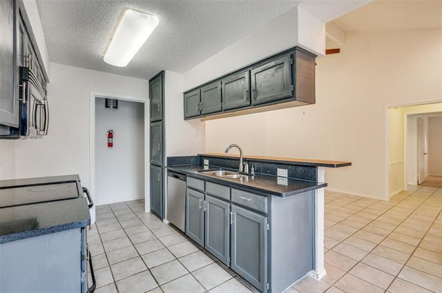 Photo - 6913 Sierra Dr