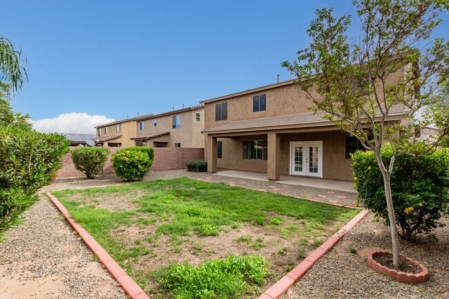 Photo - Lakeside Oasis: 5-Bed, 3-Bath Home with Up...