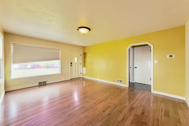 Photo - Monroe Park Unit 1