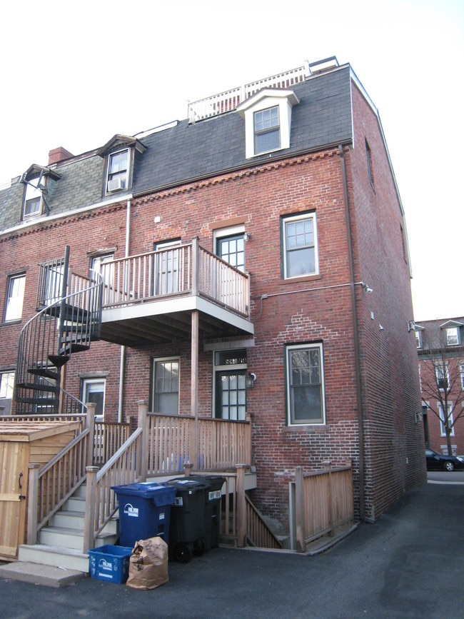 Photo - 599 E 6th St Unit 2