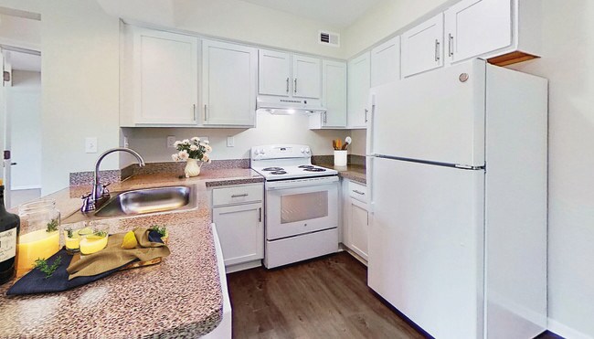 Arbor Circle Apartments