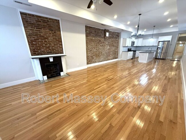 Photo - 1435 Mellwood Ave