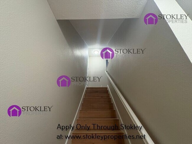 Photo - 71 Matisse Ct