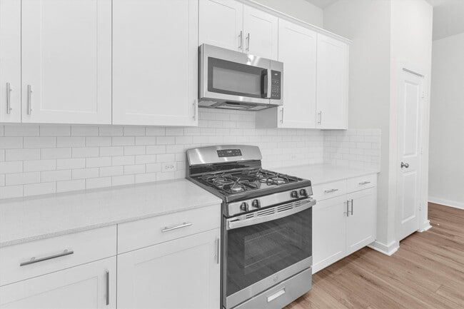 Photo - 16902 Tulip Row Ln