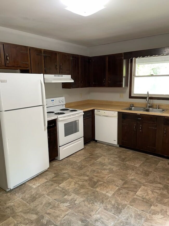 Photo - 1535 Jordan Ave NW Unit A