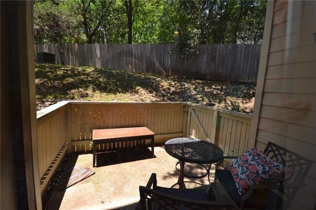 Photo - 1804 Capital Pkwy