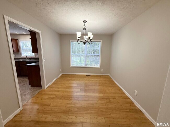 Photo - 2119 W Miners Dr