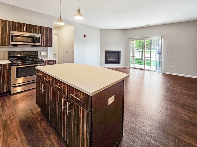 Photo - Reserve at Southpointe Apartment Homes